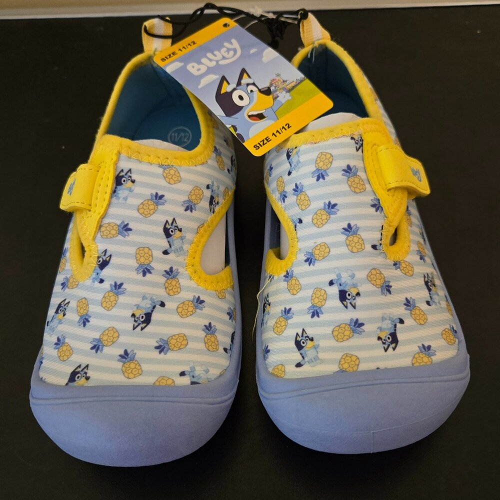 Ground Up Bluey Water Swim Shoes Children Size 11/12 New